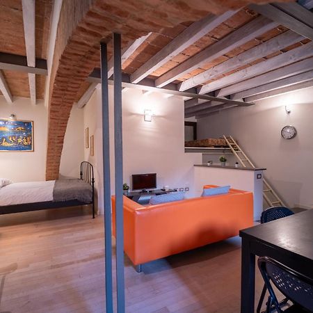 Realkasa Schiavonia Studio Болонья Экстерьер фото