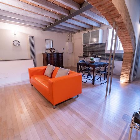 Realkasa Schiavonia Studio Болонья Экстерьер фото